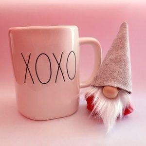 Rae Dunn Valentine's XOXO Mug